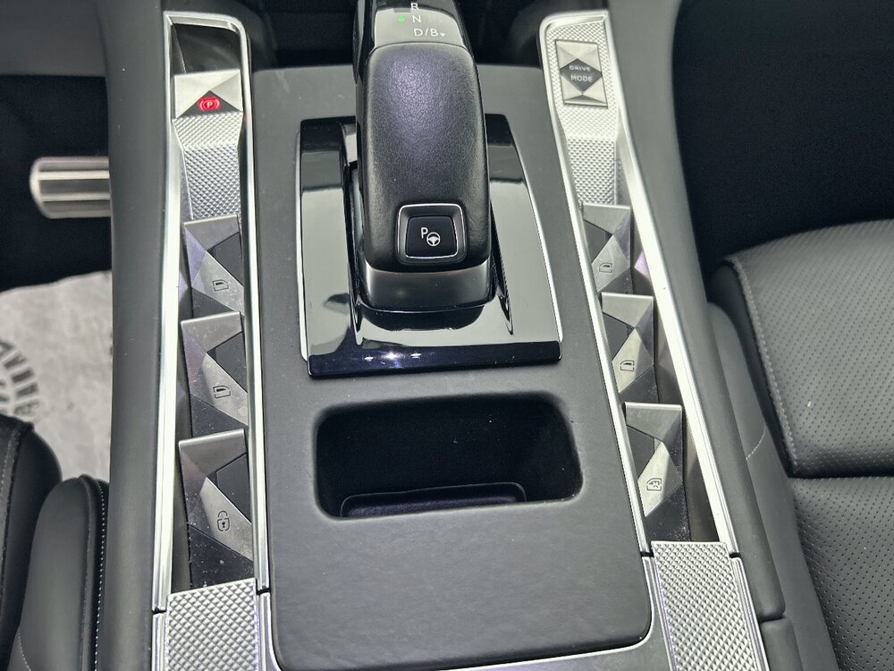 Occasion DS DS 7 Crossback DS7 Crossback Hybride E-Tense 300 EAT8 4x4 - Rivoli