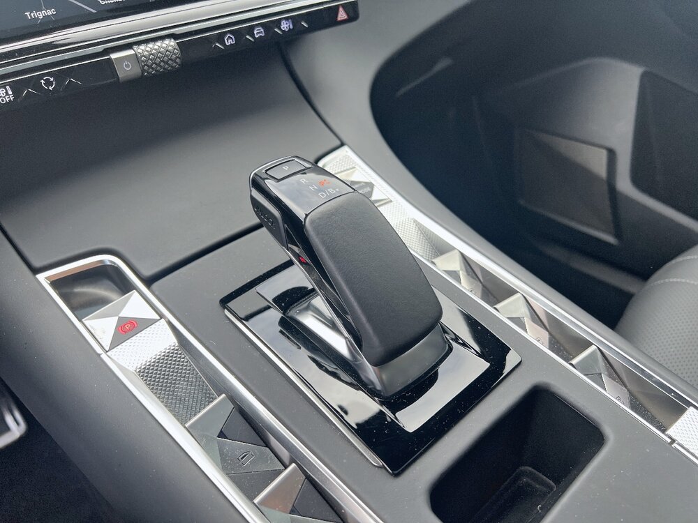 Occasion DS DS7 DS 7 Hybride Rechargeable E-Tense 300 EAT8 4x4 - Opera