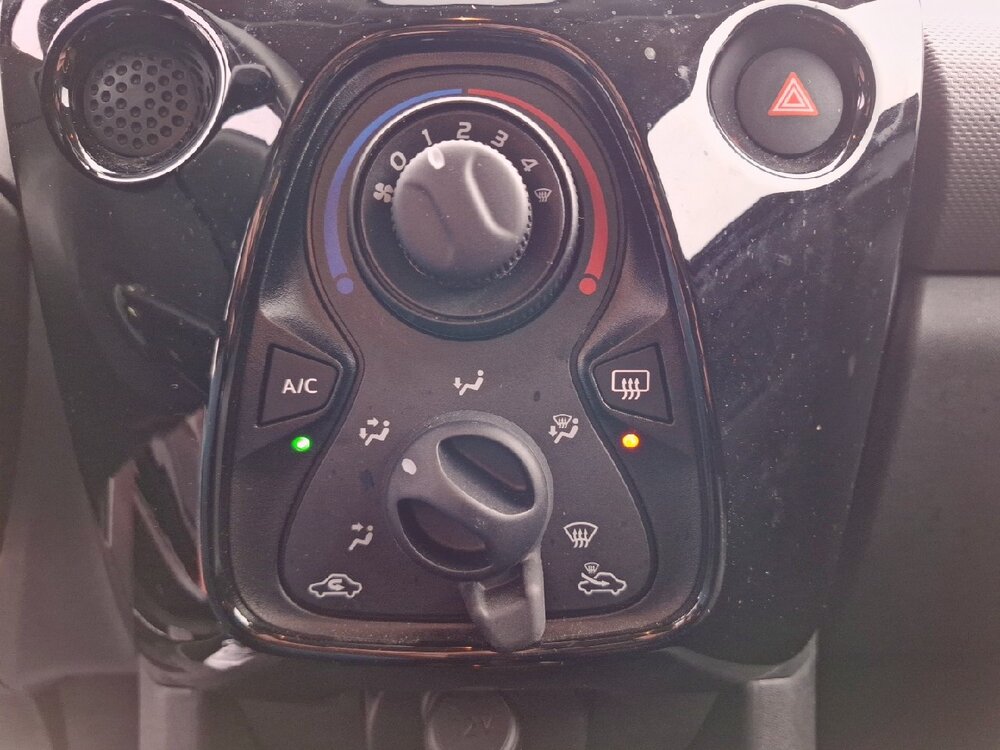 Occasion PEUGEOT 108 108 VTi 72ch S&S BVM5 - Style TOP!