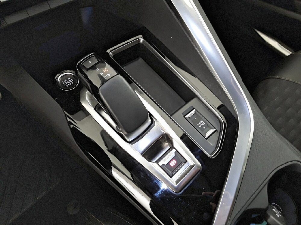 Occasion PEUGEOT 3008 3008 Hybrid 225 e-EAT8 - Roadtrip