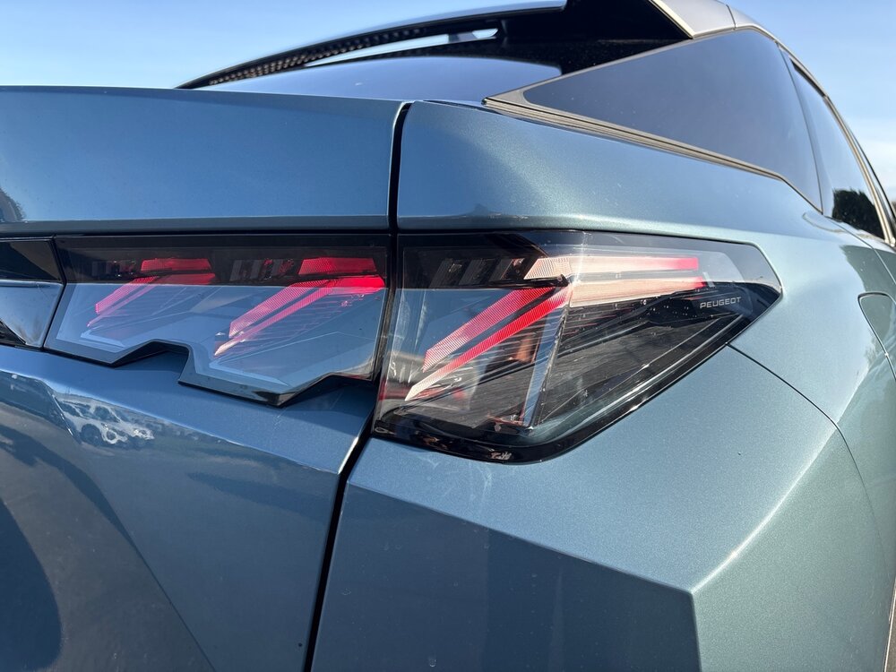 Occasion PEUGEOT 3008 3008 Hybrid 136 e-DCS6 - GT