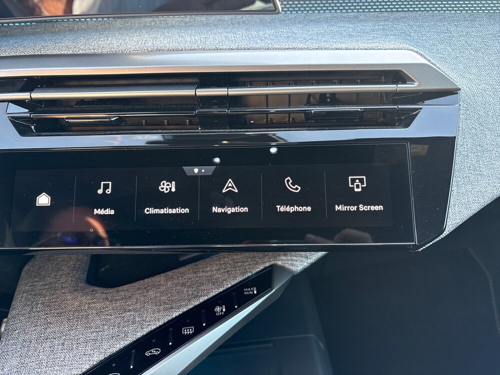 Occasion PEUGEOT 3008 3008 Hybrid 136 e-DCS6 - GT