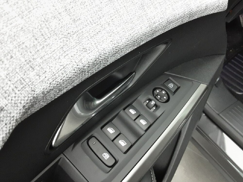 Occasion PEUGEOT 3008 3008 Hybrid 145 e-DCS6 - Allure