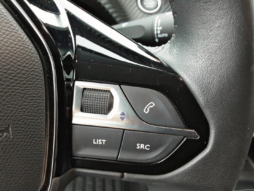 Occasion PEUGEOT 208 208 Electrique 50 kWh 136ch - Active Pack