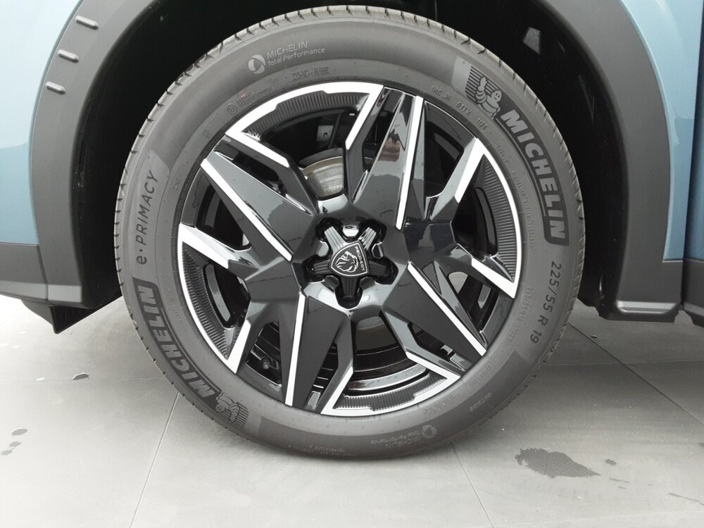 Occasion PEUGEOT 3008 3008 Hybrid 145 e-DCS6 - Allure