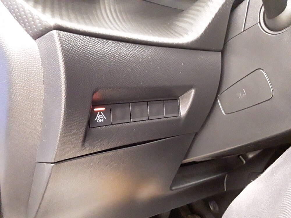 Occasion PEUGEOT 2008 2008 Electrique 136 ch - GT