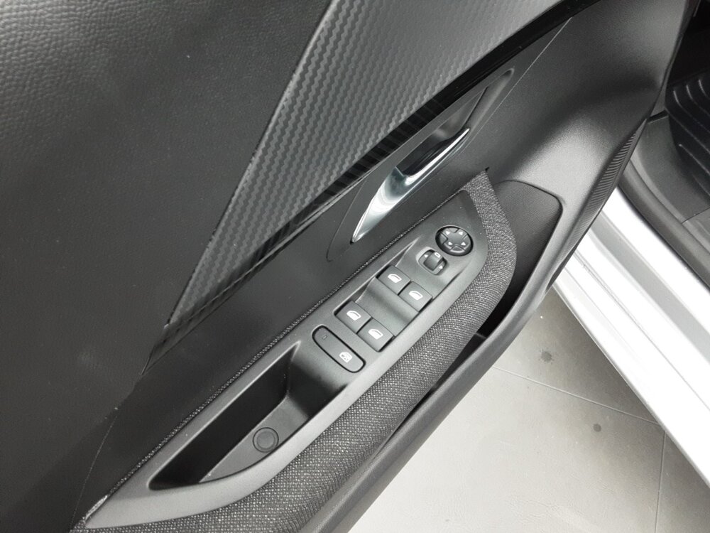 Occasion PEUGEOT 208 208 Hybrid 110 e-DCS6 - Style