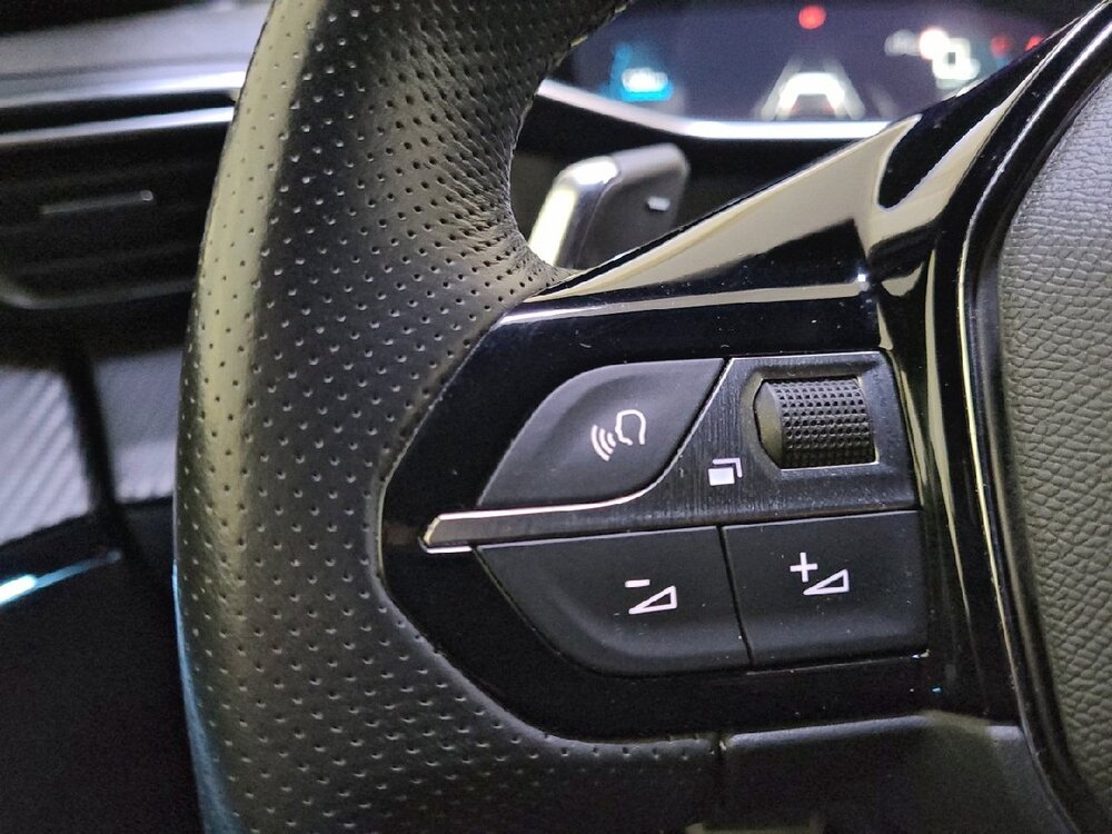 Occasion PEUGEOT 2008 2008 PureTech 130 S&S EAT8 - GT