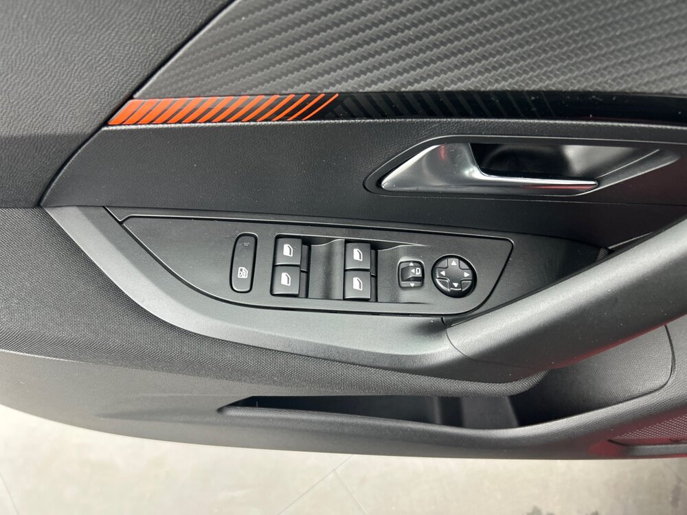 Occasion PEUGEOT 2008 2008 PureTech 100 S&S BVM6 - Active Pack