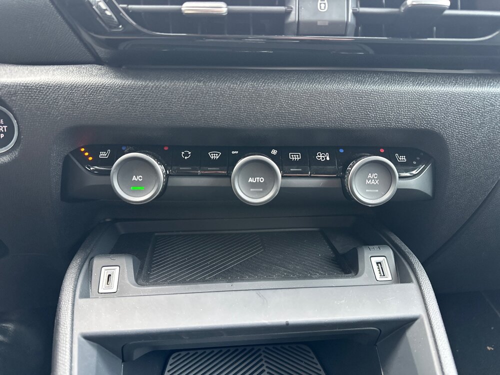 Occasion CITROEN C4 X e-C4 X 156 ch autonomie etendue Automatique