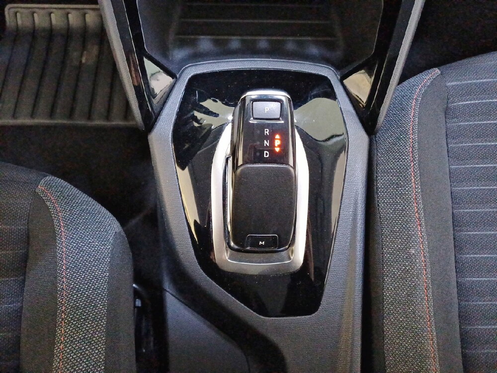 Occasion PEUGEOT 208 208 PureTech 100 S&S EAT8 - Active