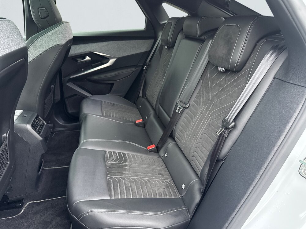 Occasion PEUGEOT 3008 3008 Electrique 210 ch 73 kWh - GT