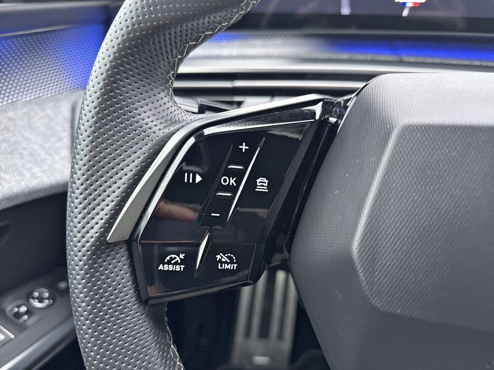 Occasion PEUGEOT 3008 3008 Electrique 210 ch 73 kWh - GT