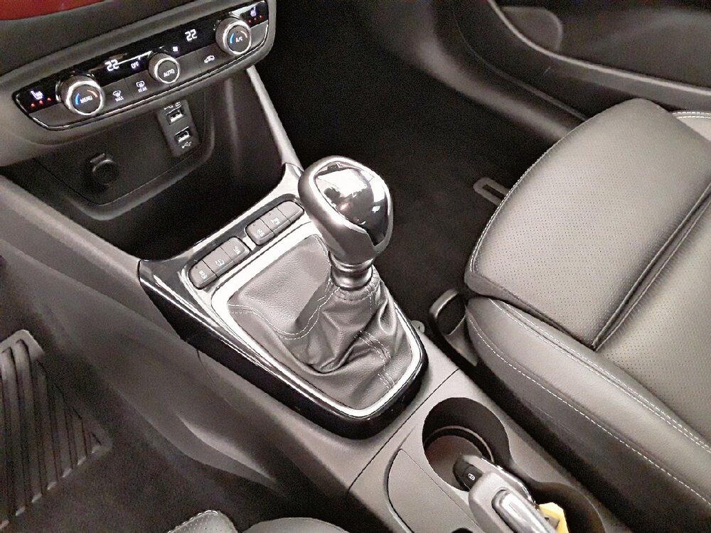 Occasion OPEL Crossland Crossland 1.2 Turbo 110 ch BVM6 - Elegance Business