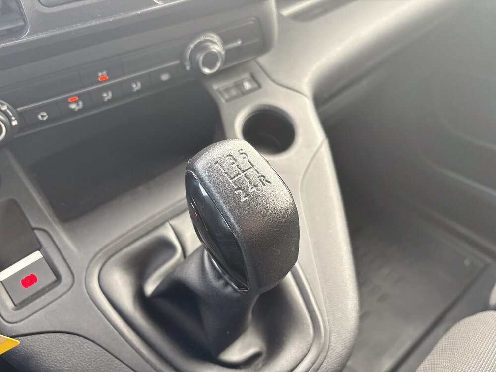 Occasion PEUGEOT Partner PARTNER FOURGON STANDARD 650 KG BLUEHDI 100 S&S BVM5 - PREMIUM