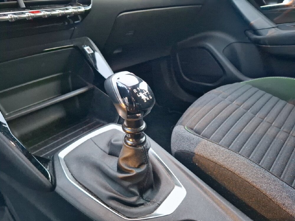 Occasion PEUGEOT 2008 2008 PureTech 100 S&S BVM6