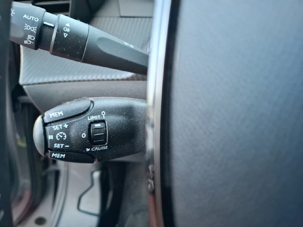 Occasion PEUGEOT 2008 2008 PureTech 100 S&S BVM6