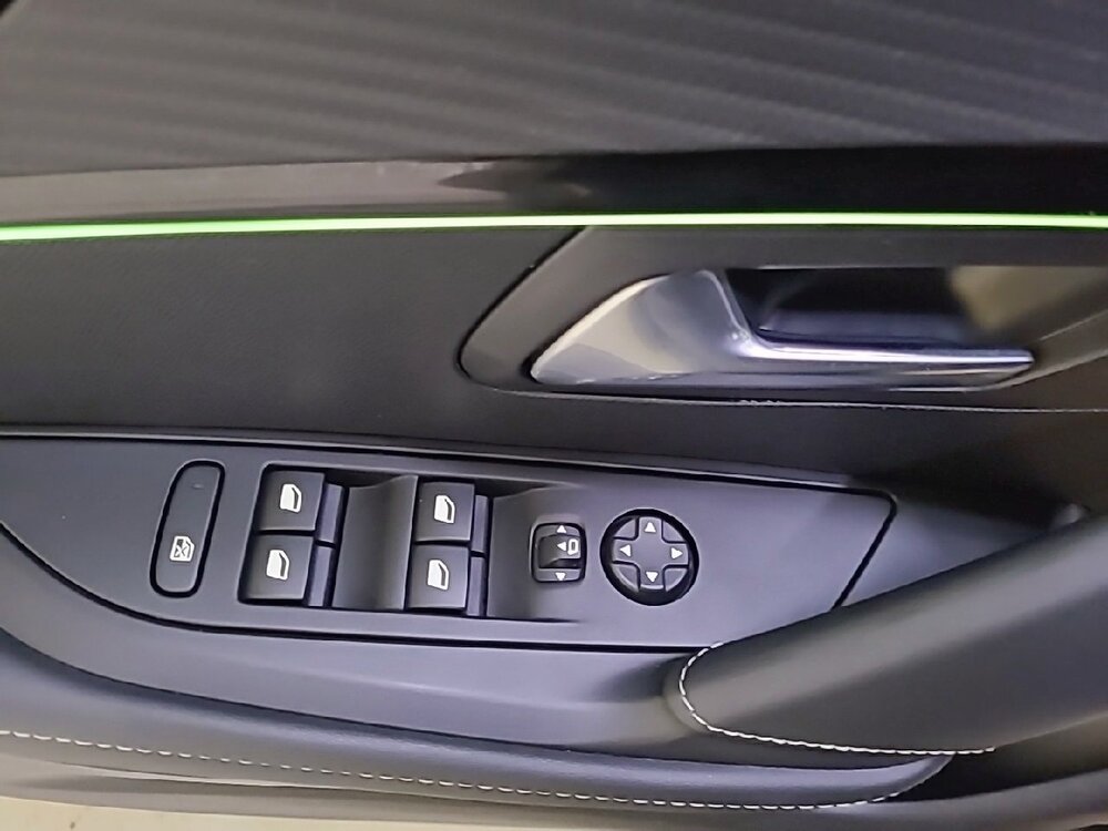 Occasion PEUGEOT 208 208 Electrique 50 kWh 136ch - GT