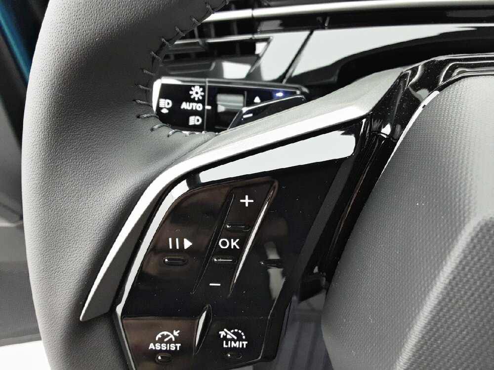 Occasion PEUGEOT 3008 3008 Hybrid 145 e-DCS6 - Allure