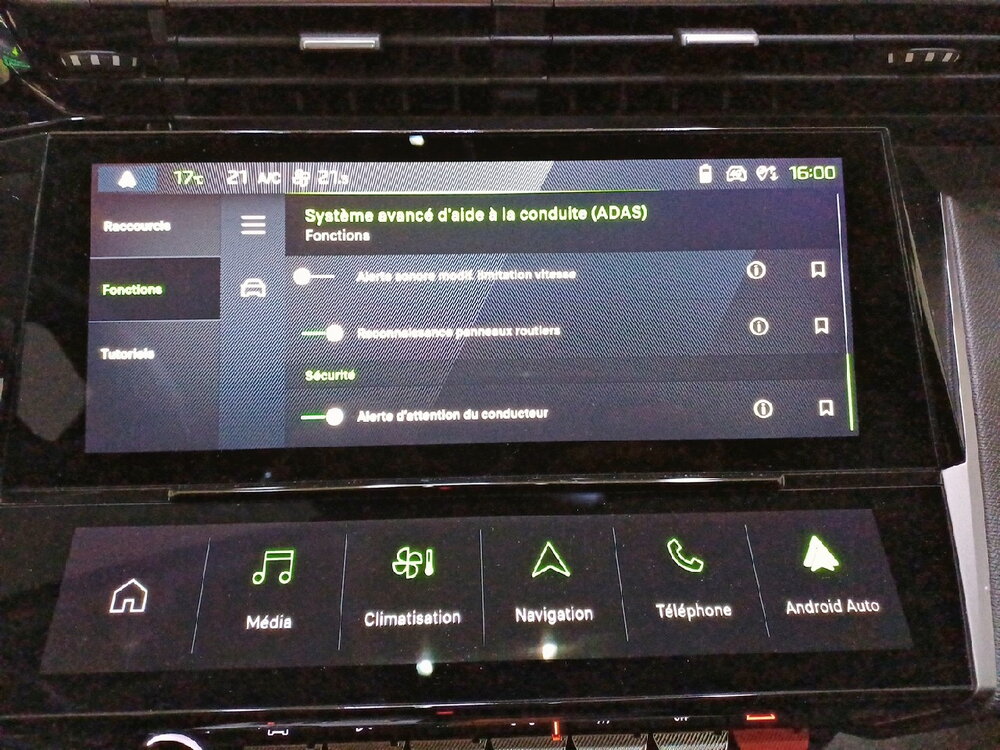 Occasion PEUGEOT 308 308 Hybrid 136 e-DCS6 - Allure