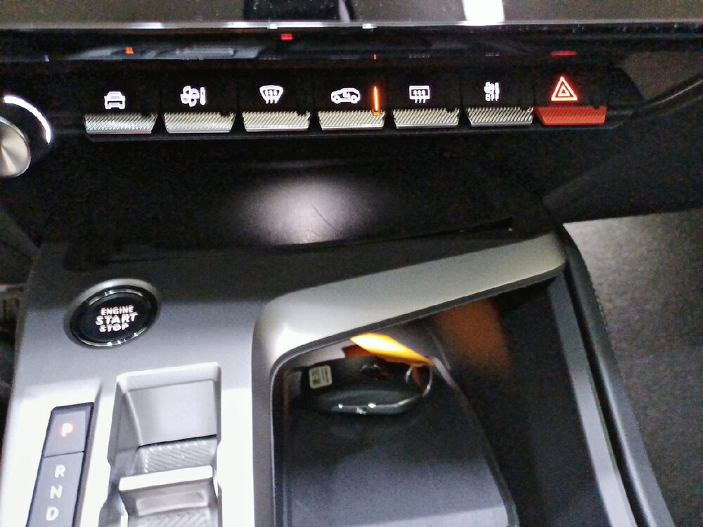 Occasion PEUGEOT 308 308 Hybrid 136 e-DCS6 - Allure