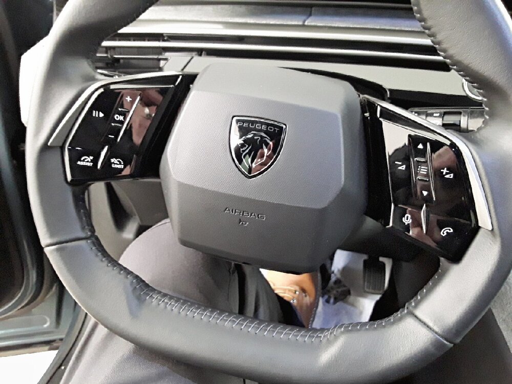 Occasion PEUGEOT 3008 3008 Hybrid 136 e-DCS6 - Allure