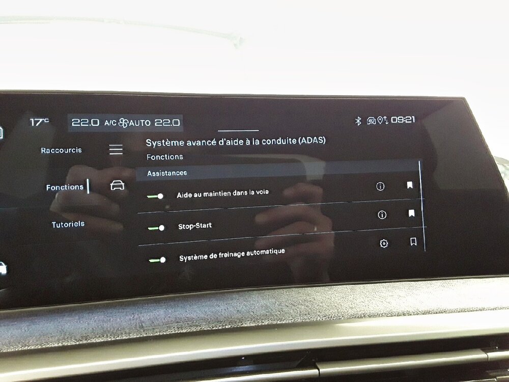 Occasion PEUGEOT 3008 3008 Hybrid 136 e-DCS6 - Allure