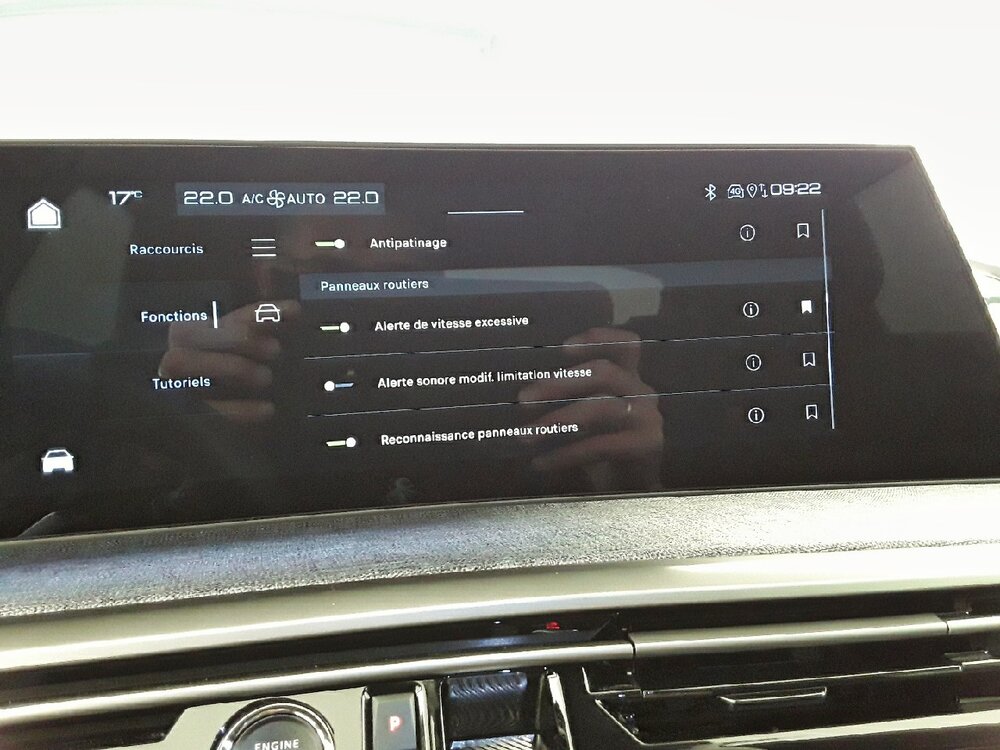 Occasion PEUGEOT 3008 3008 Hybrid 136 e-DCS6 - Allure