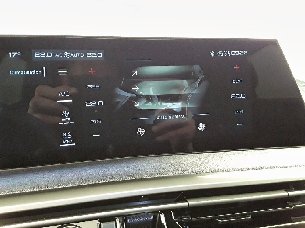 Occasion PEUGEOT 3008 3008 Hybrid 136 e-DCS6 - Allure