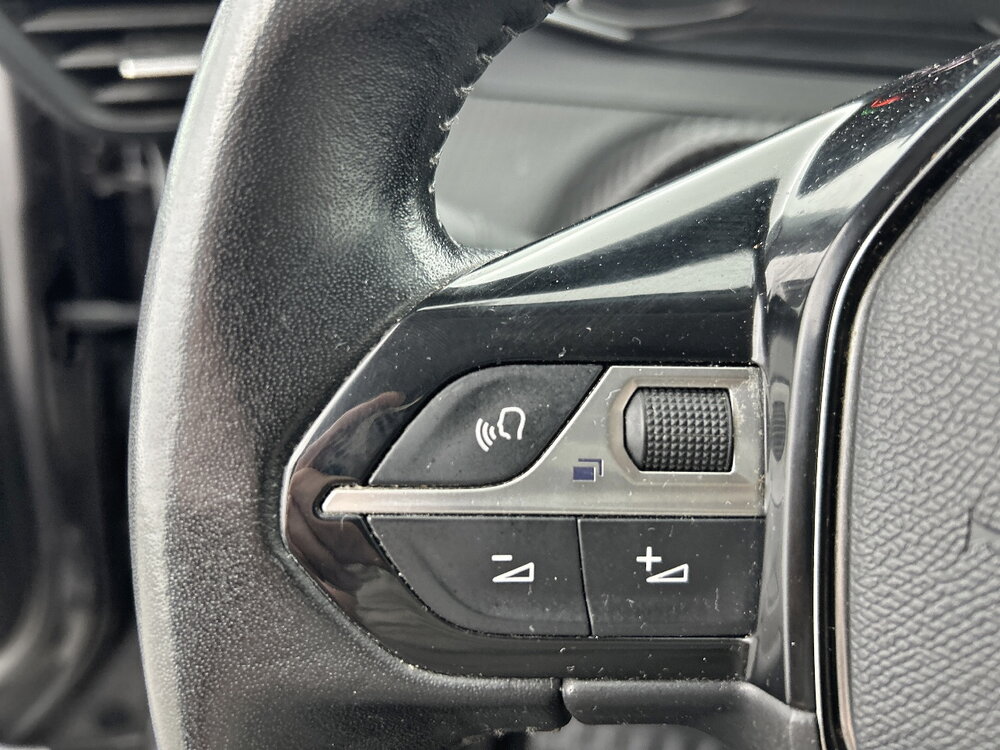 Occasion PEUGEOT 2008 2008 PureTech 100 S&S BVM6 - Active Pack