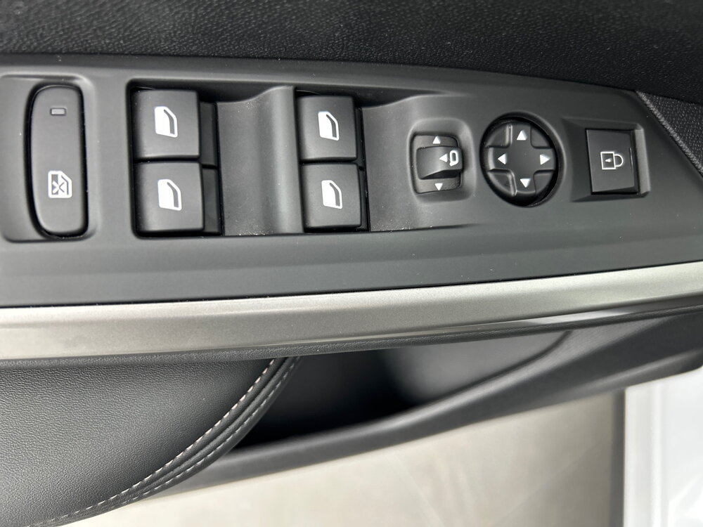 Occasion PEUGEOT 5008 5008 Hybrid 136 e-DCS6 - Allure