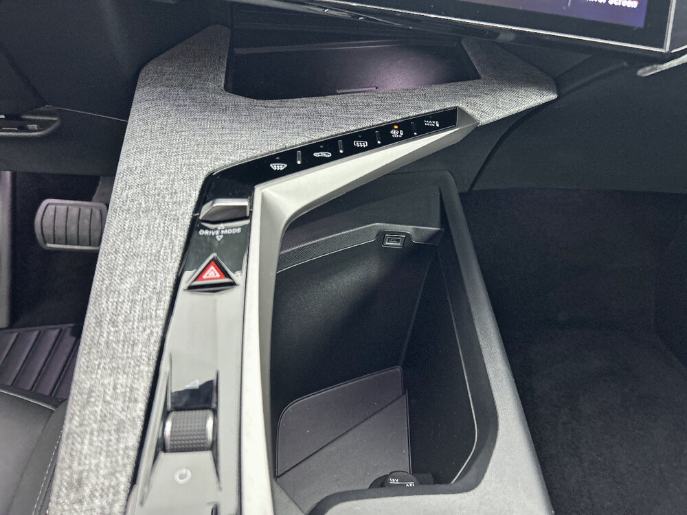Occasion PEUGEOT 5008 5008 Hybrid 136 e-DCS6 - Allure