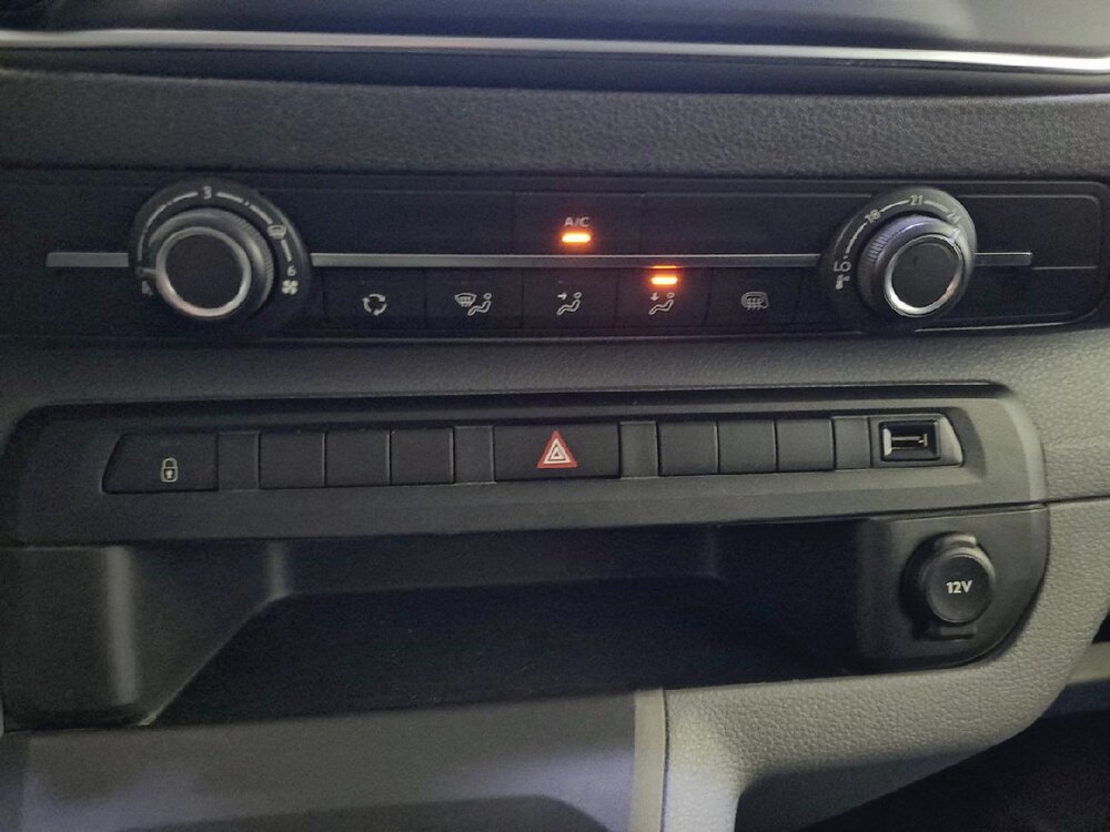 Occasion PEUGEOT Expert EXPERT CA STANDARD 2.0 BLUEHDI 120 S&S BVM6 - FIXE PREMIUM