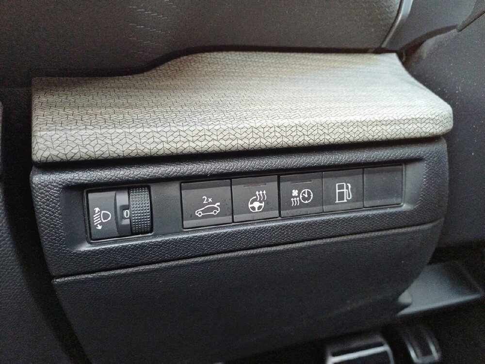 Occasion CITROEN C5X C5 X Hybride Rechargeable 225 S&S e-EAT8 - Shine Pack