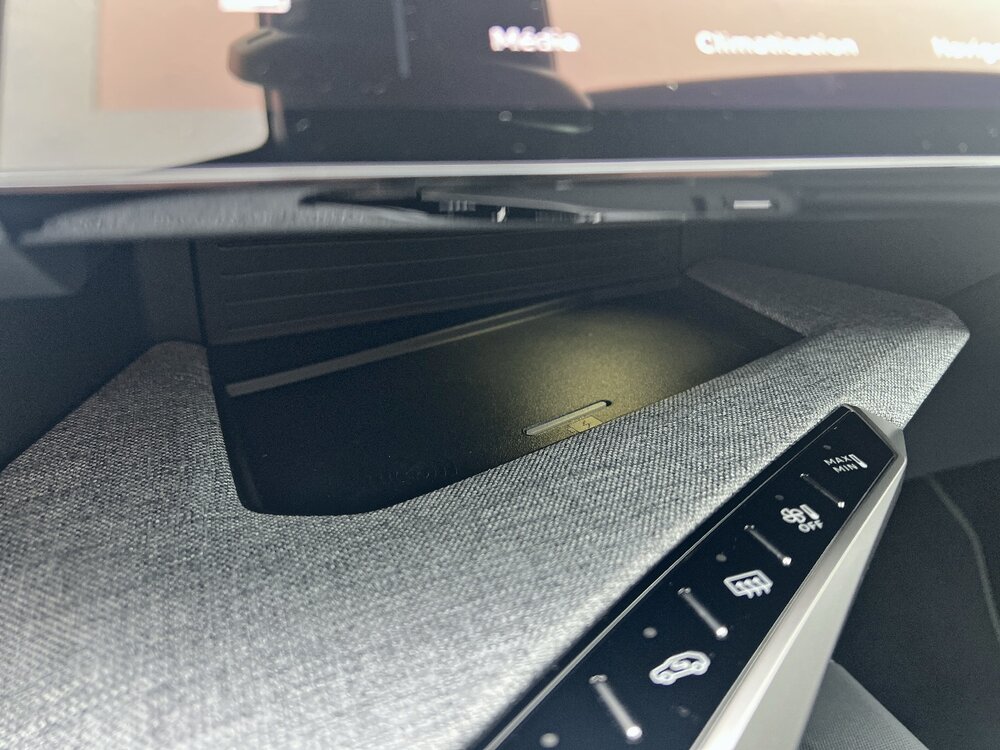 Occasion PEUGEOT 5008 5008 Hybrid 145 ch e-DCS6 - GT