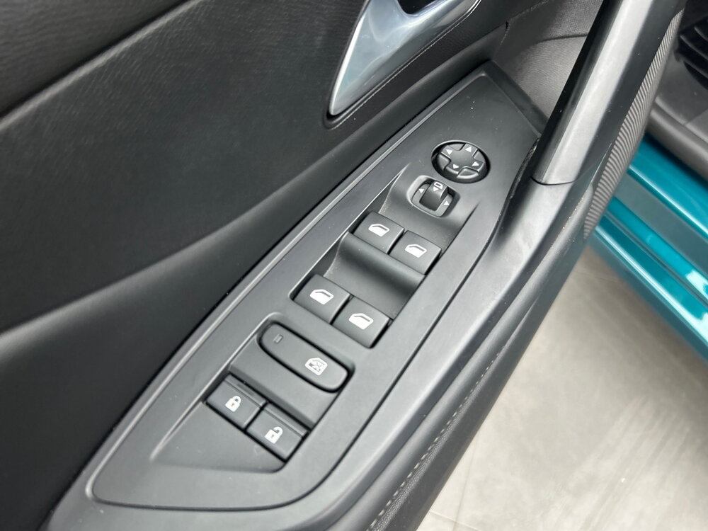 Occasion PEUGEOT 308 308 Hybrid 145 e-DCS6 - Allure