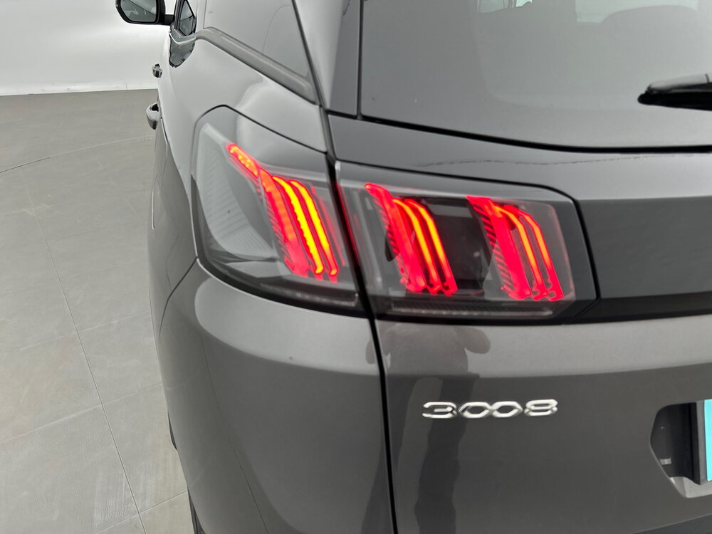 Occasion PEUGEOT 3008 3008 Hybrid 225 e-EAT8 - Allure Pack