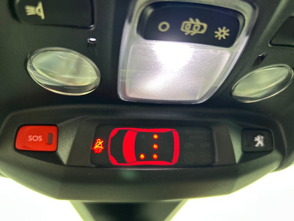 Occasion PEUGEOT 3008 3008 Hybrid 225 e-EAT8 - Allure Pack