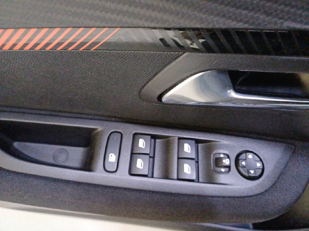 Occasion PEUGEOT 208 208 Electrique 50 kWh 136ch - Active Business