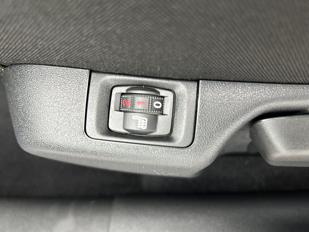 Occasion CITROEN C3 C3 PureTech 110 S&S EAT6 - Shine Pack