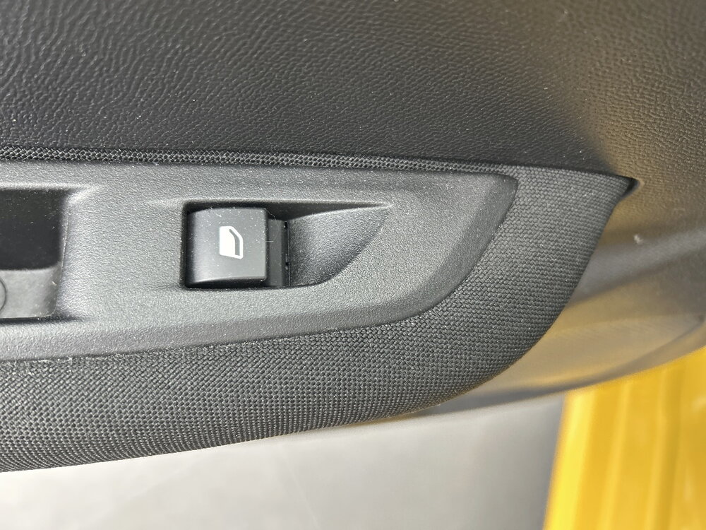 Occasion PEUGEOT 208 208 BlueHDi 100 S&S BVM6 - Active
