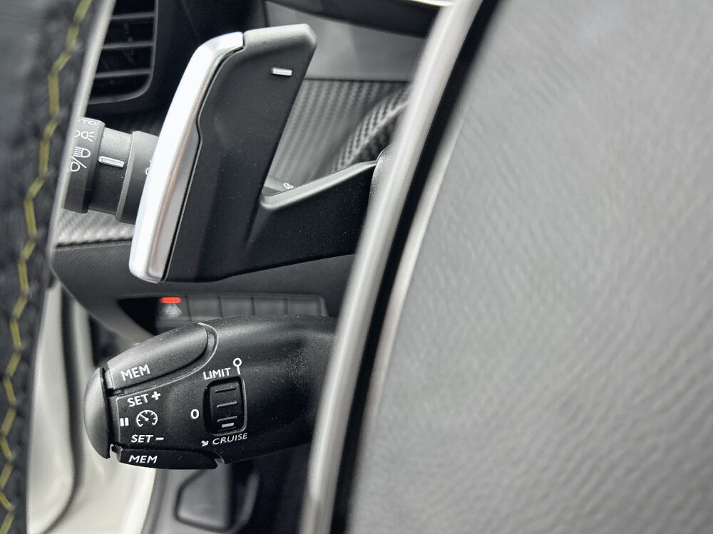 Occasion PEUGEOT 208 208 PureTech 100 S&S EAT8 - GT