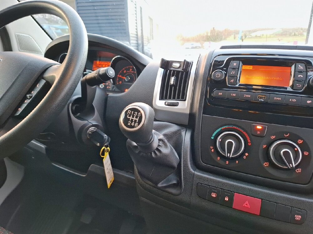 Occasion PEUGEOT Boxer BOXER TOLE 3.0 T L2H2 BLUEHDI 120 S&S BVM6