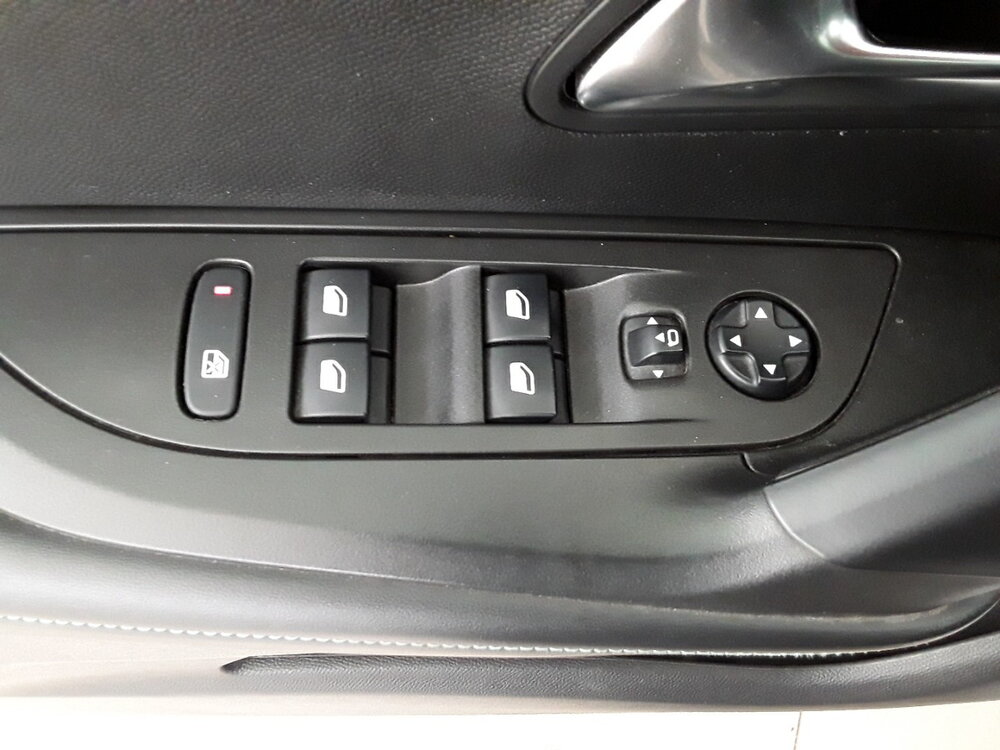 Occasion PEUGEOT 2008 2008 Electrique 136 ch - Allure Pack