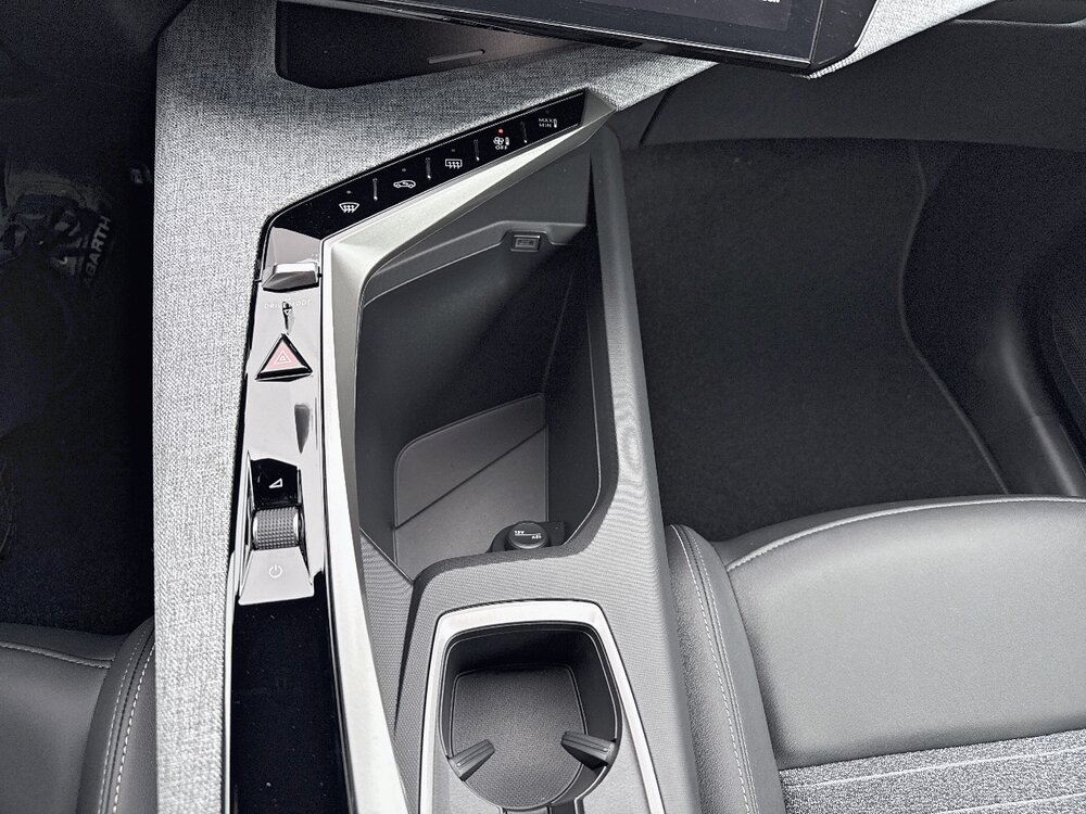 Occasion PEUGEOT 3008 3008 Electrique 73 kWh 210 ch