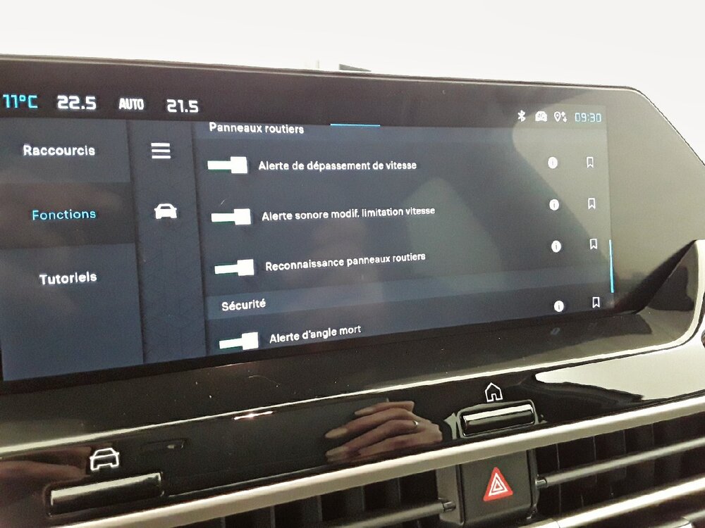 Occasion CITROEN C4 C4 Hybride 136 e-DCS6 - Max