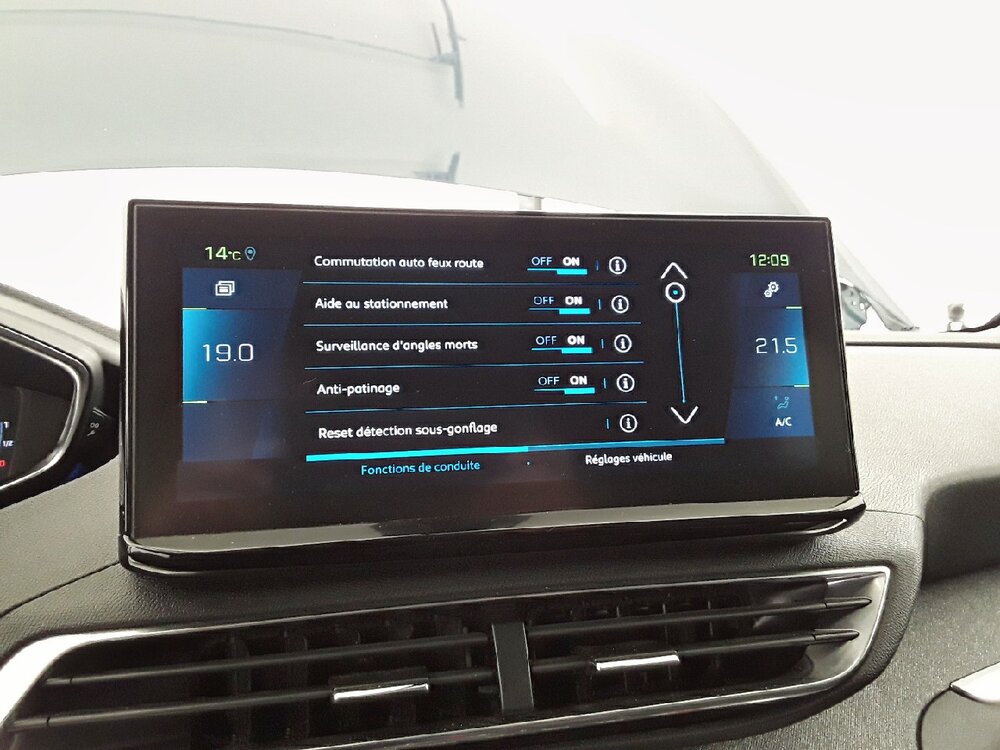 Occasion PEUGEOT 3008 3008 Hybrid 225 e-EAT8 - Allure