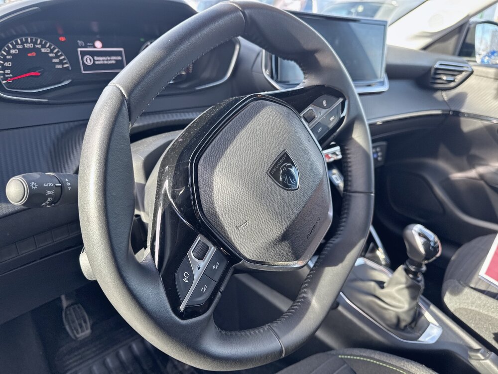 Occasion PEUGEOT 208 208 PureTech 100 S&S BVM6 - Active