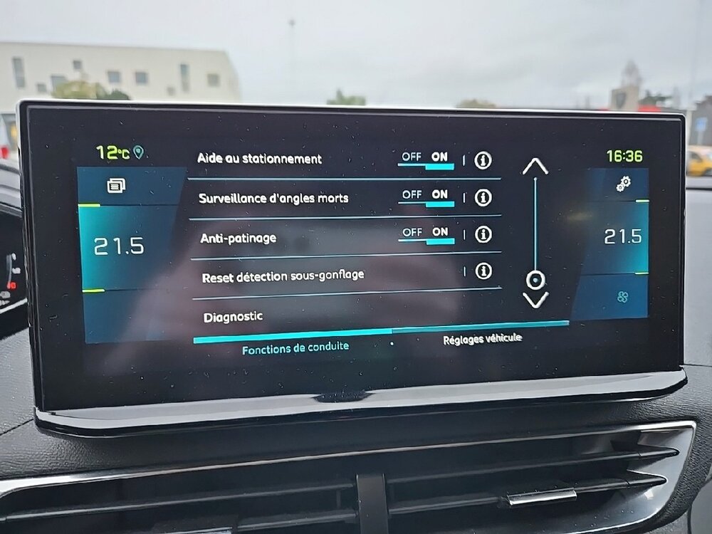 Occasion PEUGEOT 3008 3008 Hybrid 225 e-EAT8 - Roadtrip