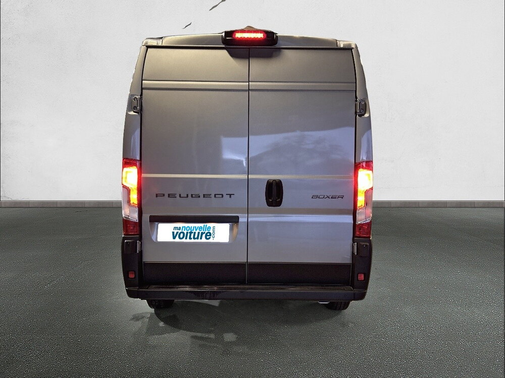 Occasion PEUGEOT Boxer BOXER FGN TOLE 3.5 T L2H2 140 S&S BVA8